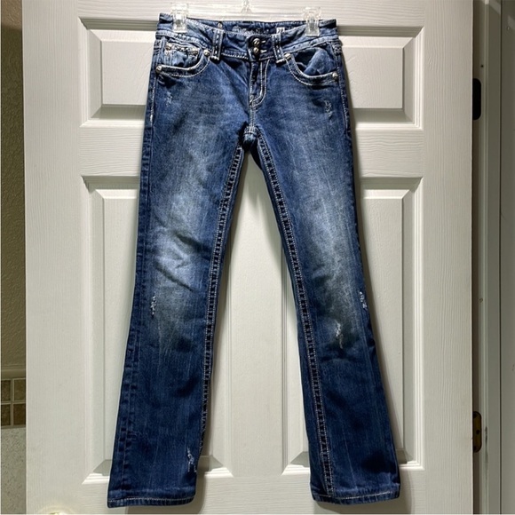 MISS Me Mid-rise Jeans - Picture 1 of 8